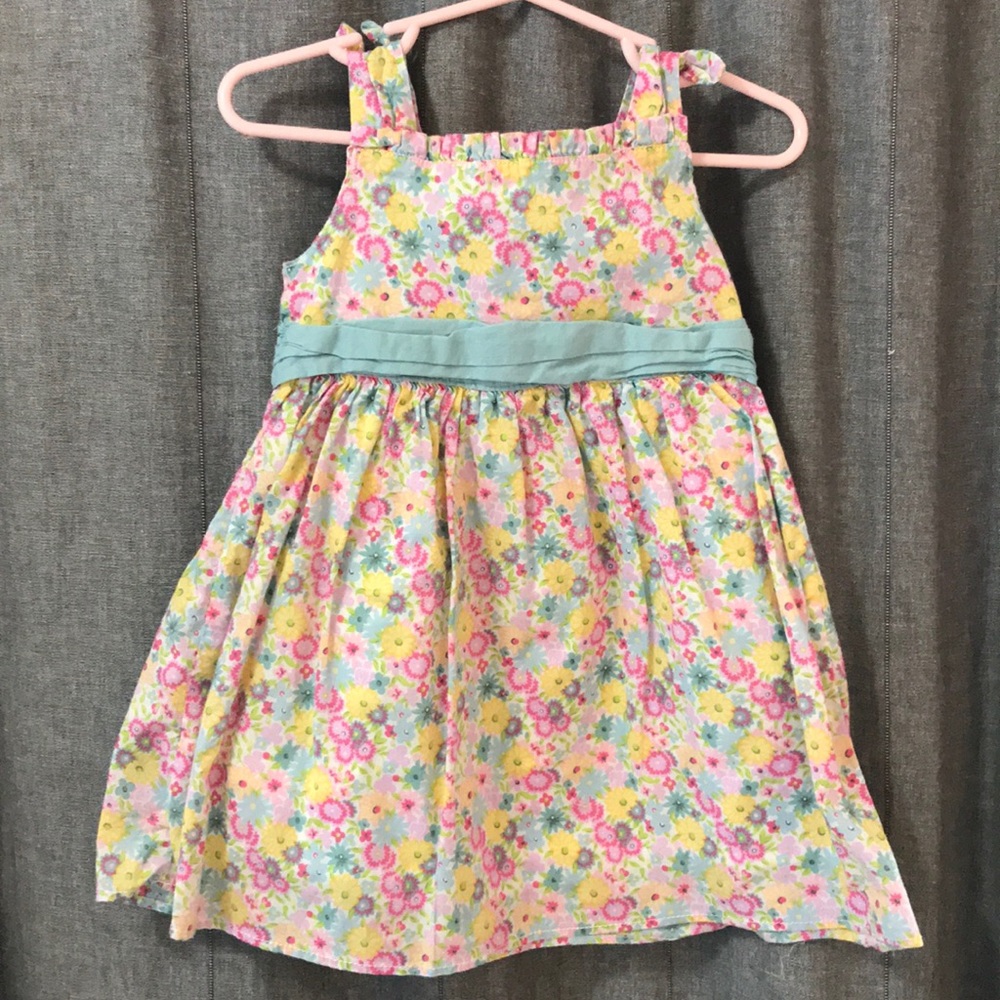 Adorable floral dress 12M